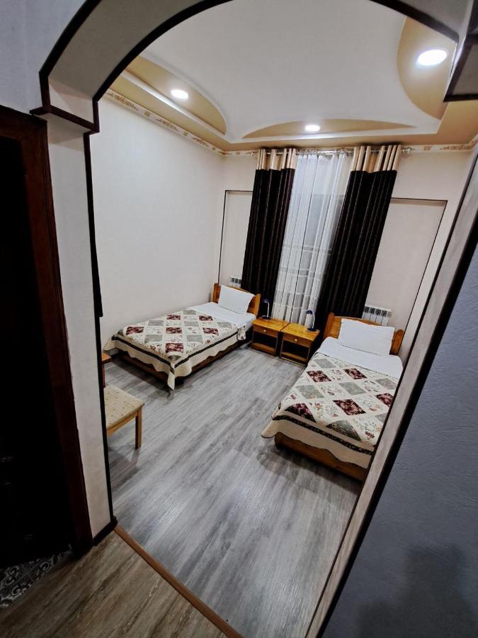 Karavan Hotel Buhara Exterior foto